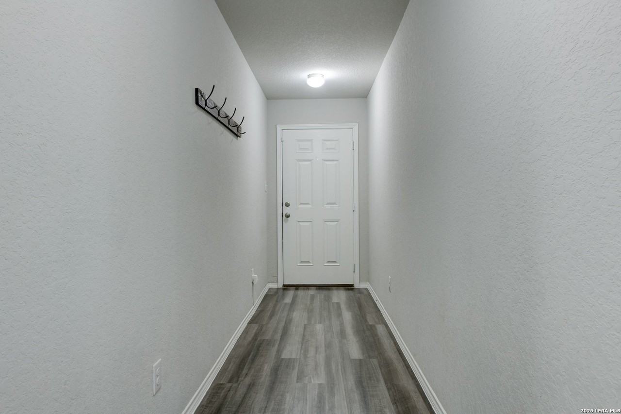 10441 Margarita Loop - Photo 4 of 24