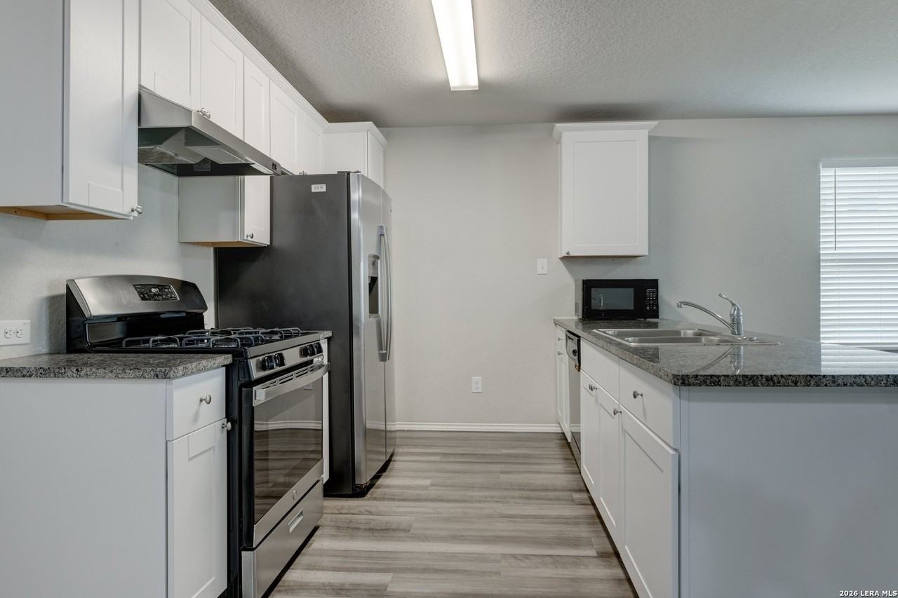 10441 Margarita Loop - Photo 5 of 24