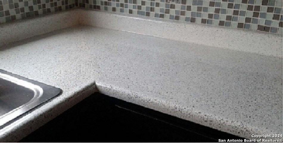 16331 Boulder Pass St - Photo 5 of 6