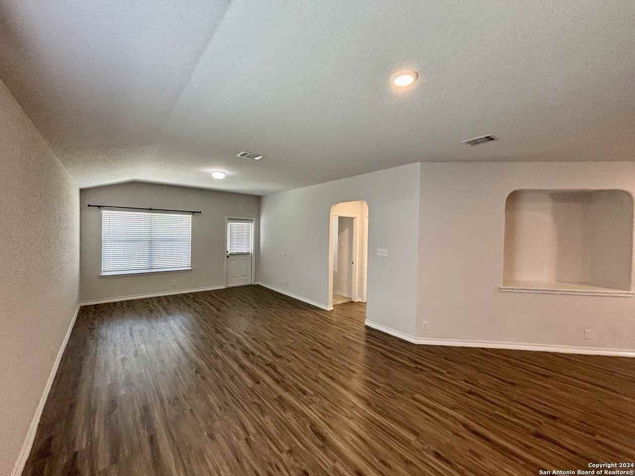 221 Big Cypress - Photo 4 of 33