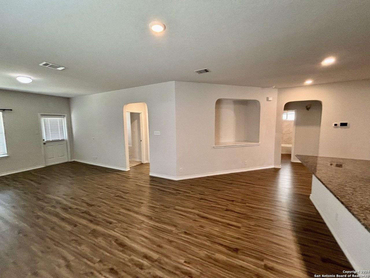 221 Big Cypress - Photo 5 of 33