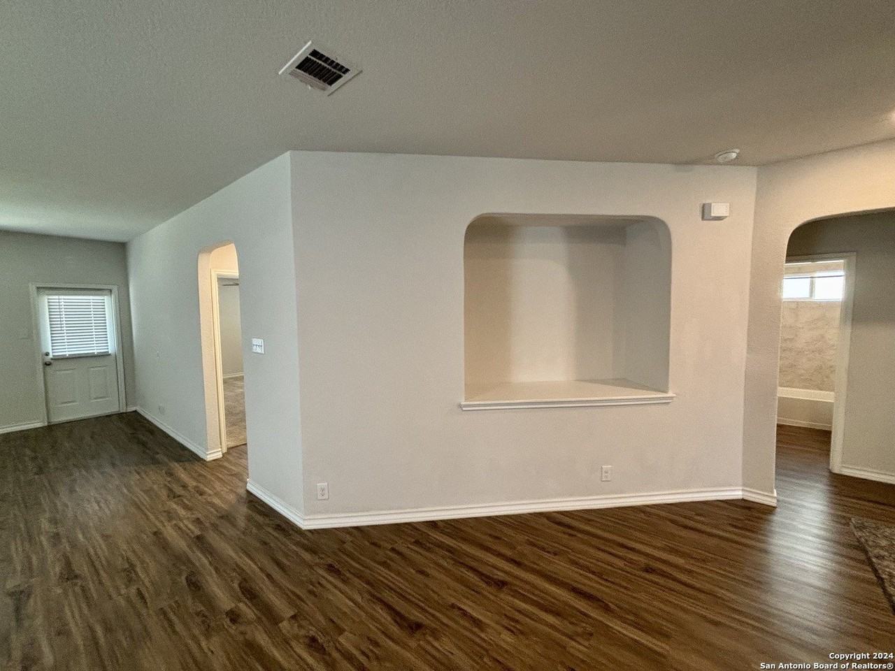 221 Big Cypress - Photo 6 of 33