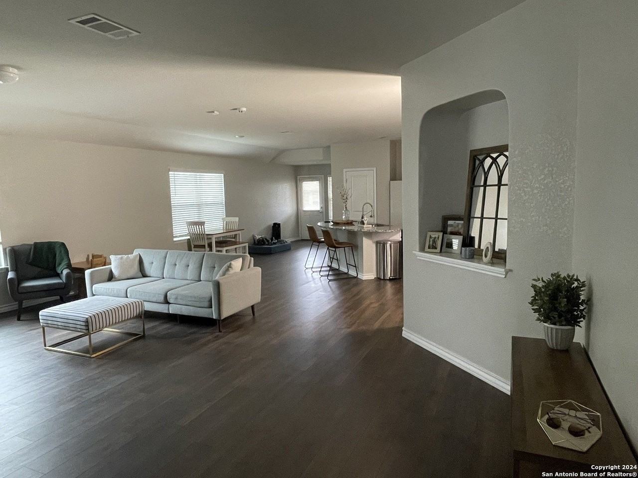 129 Garden Emerald - Photo 4 of 16