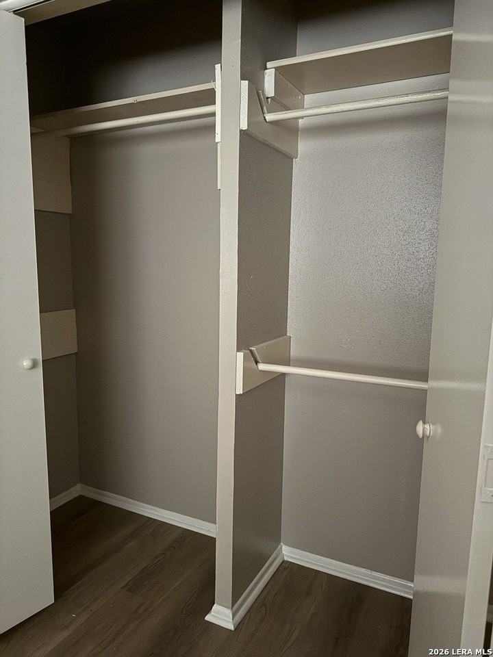 6626 Spring Garden St - Photo 7 of 10