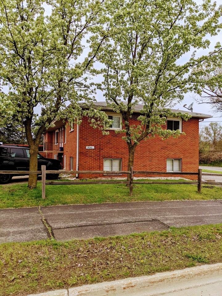 8040 S Westnedge Ave #3 - Photo 2 of 9