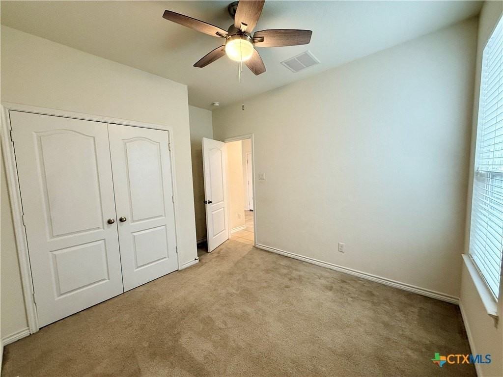 2065 Oxbow Cir - Photo 6 of 25