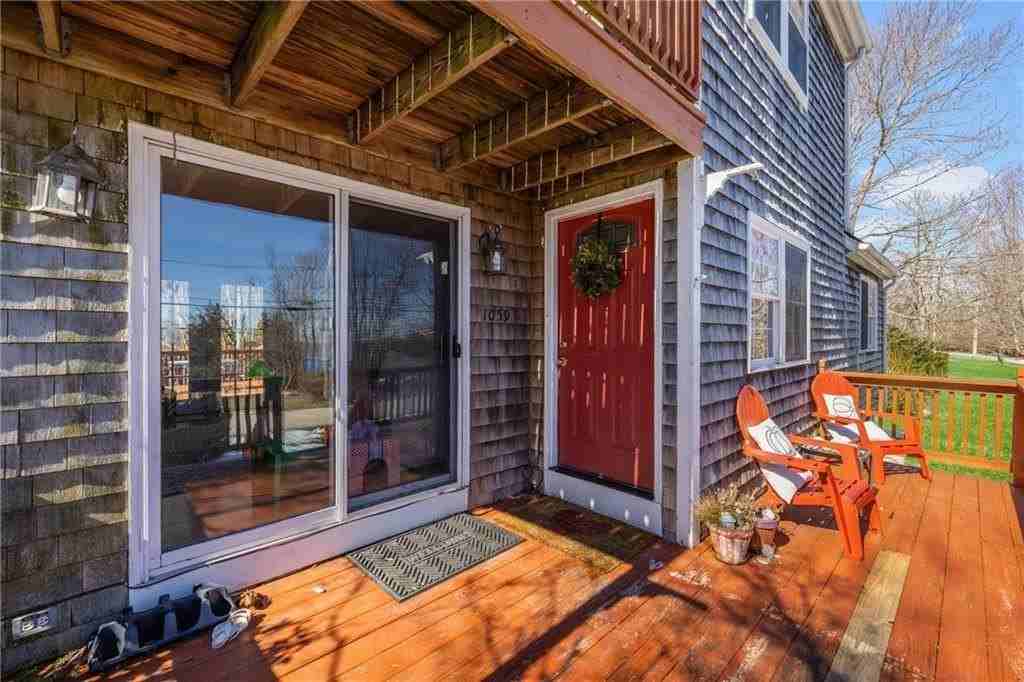 1059 E Shore Rd - Photo 6 of 35