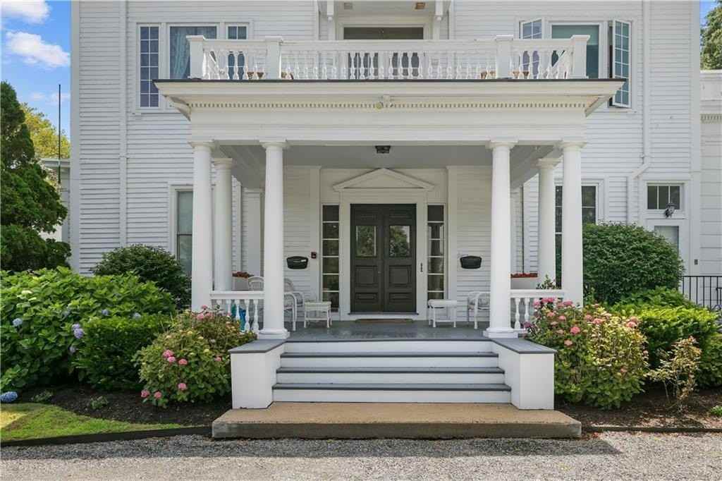 718 Bellevue Ave Apt 5 - Photo 4 of 34