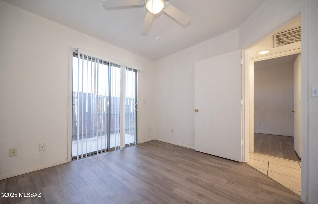 3022 N Geronimo Ave Unit 7 - Photo 6 of 10