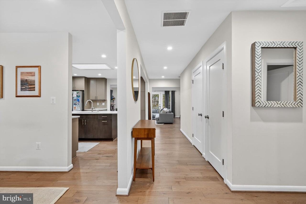 5908 17th St Nw - Photo 3 of 30