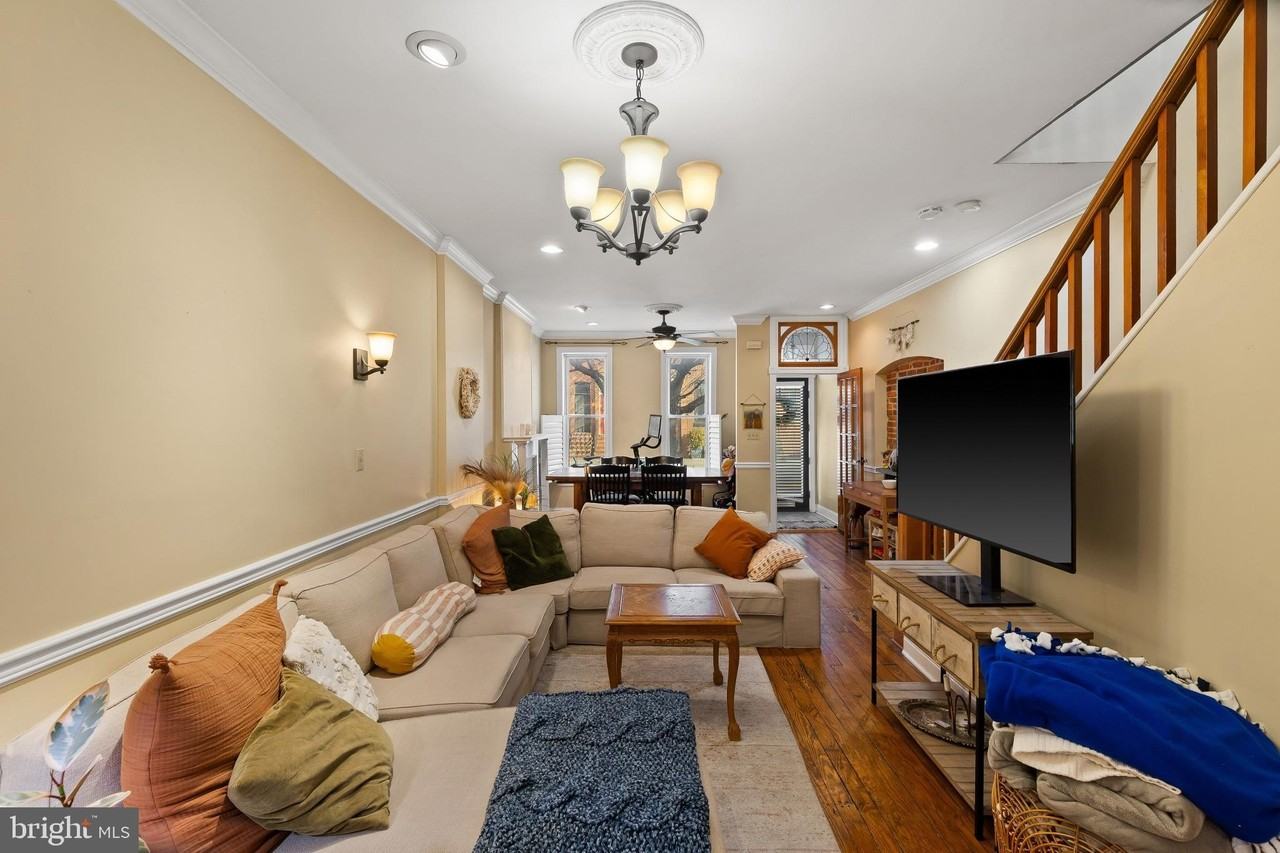 3205 Hudson St - Photo 7 of 31