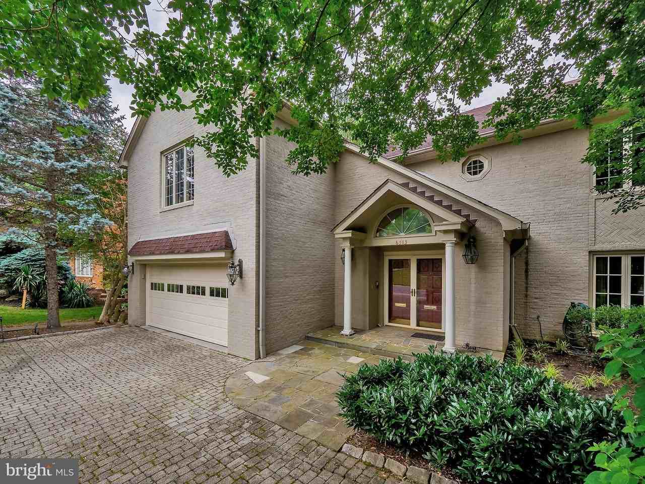 6513 Kenhill Rd - Photo 4 of 50