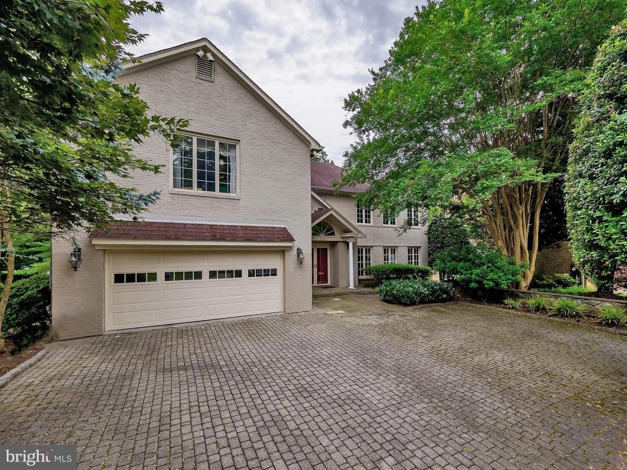 6513 Kenhill Rd - Photo 7 of 50