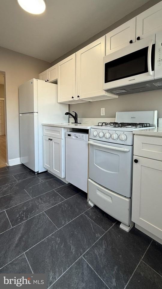 7827 7827 MONTGOMERY Avenue unit: Junior 1 Bedroom - Photo 5 of 14