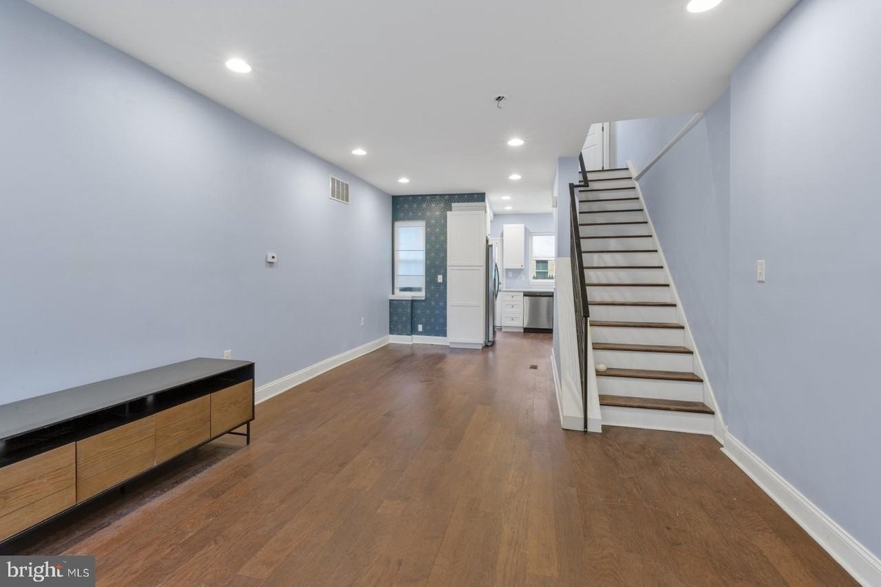 1409 S Taylor St - Photo 4 of 29