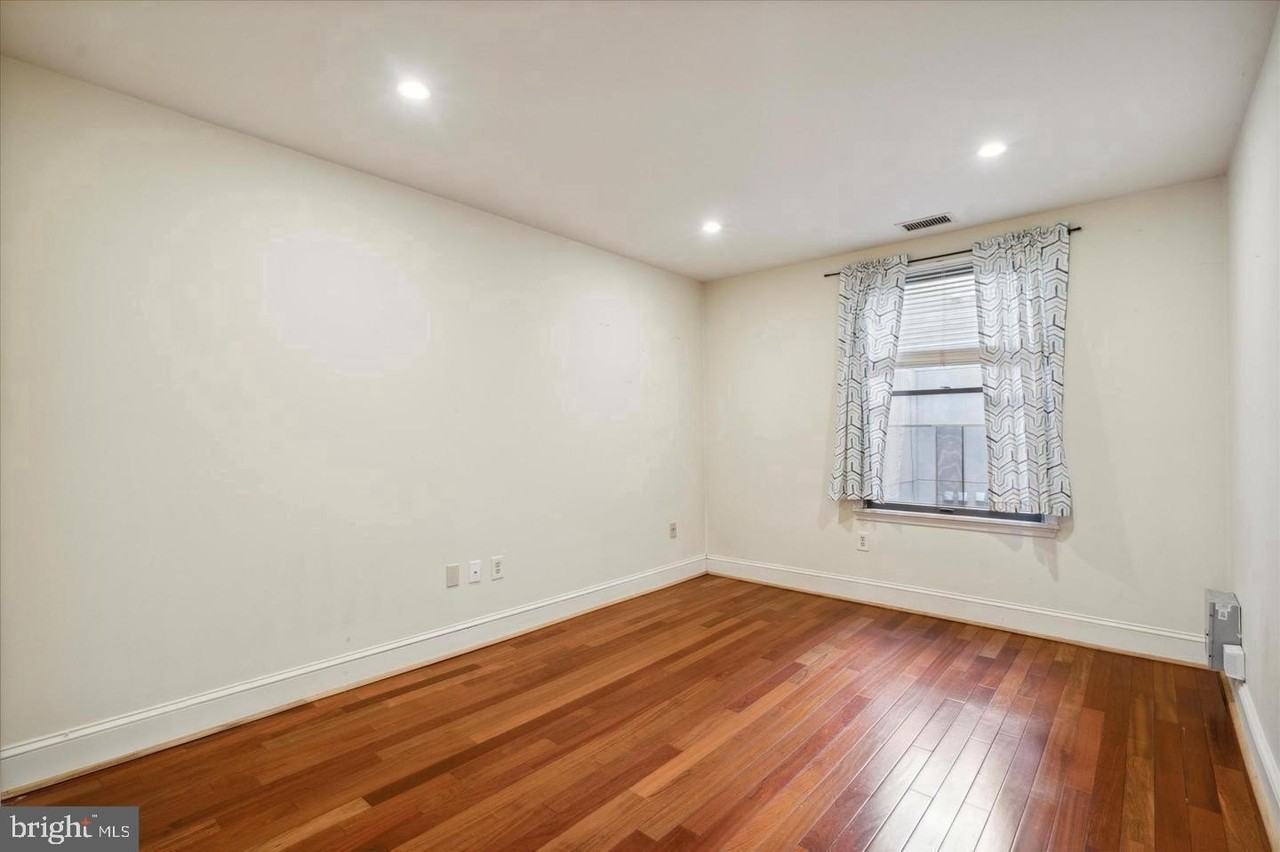 1914 Fairmount Ave Unit 5 - Photo 3 of 18