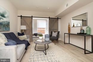 1805 N Howard St Apt 505 - Photo 1 of 1