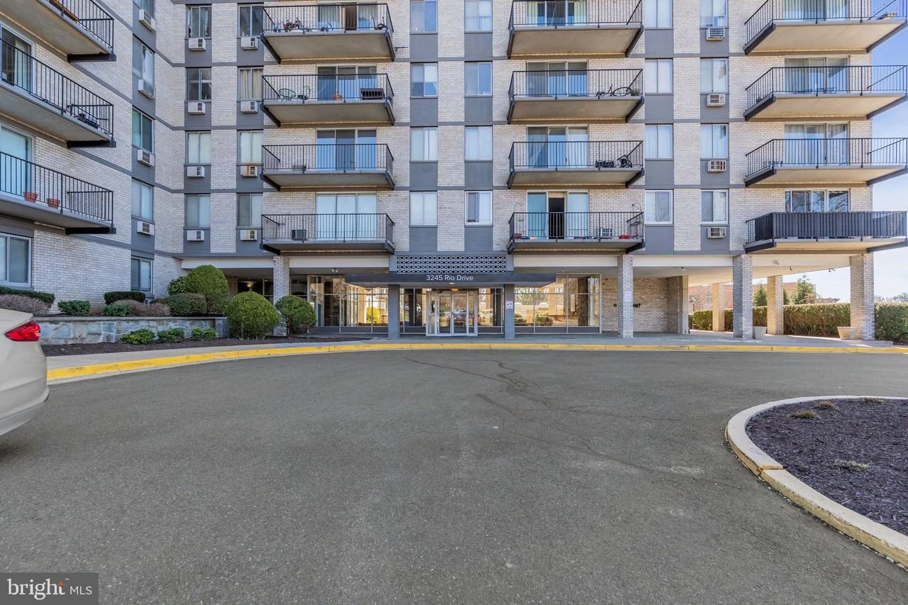 3245 Rio Dr Apt 307