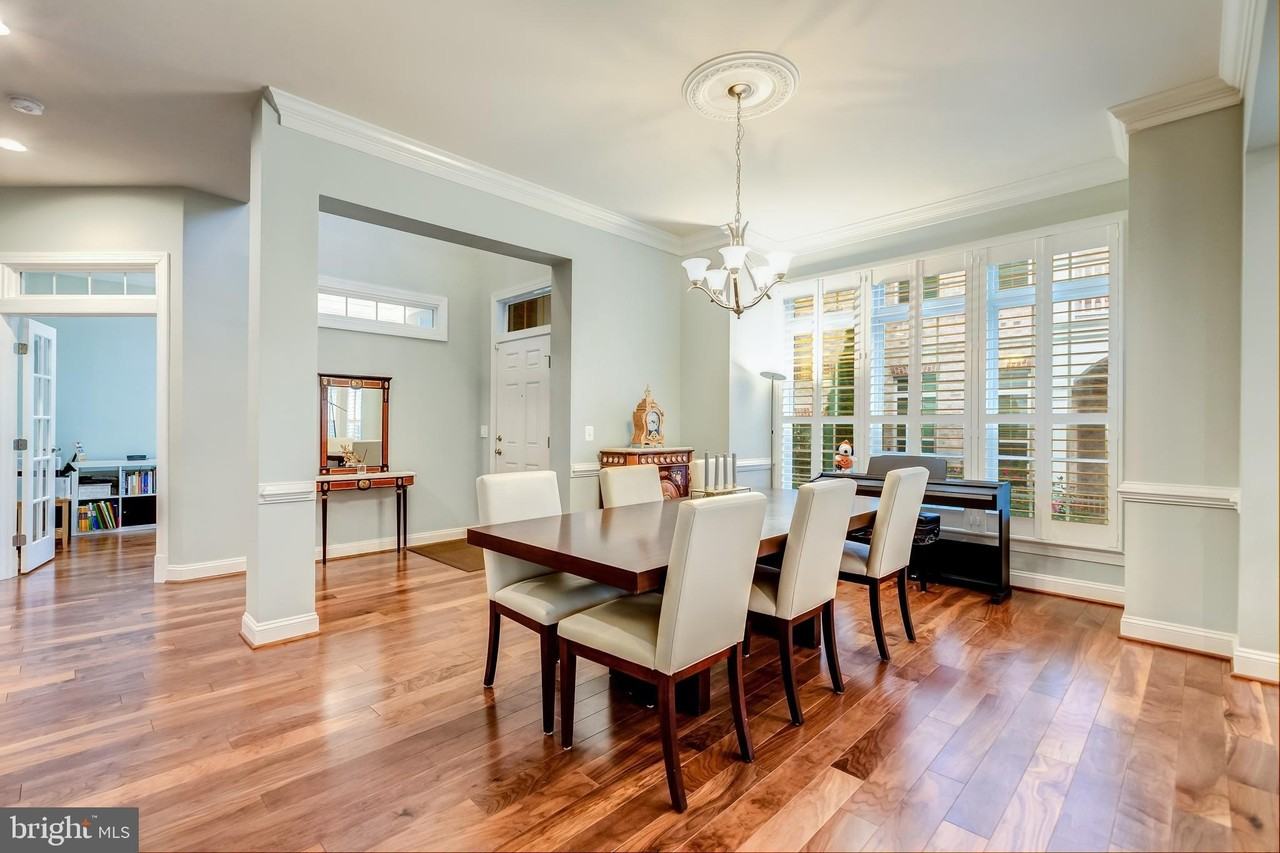 3873 Billberry Dr - Photo 7 of 42