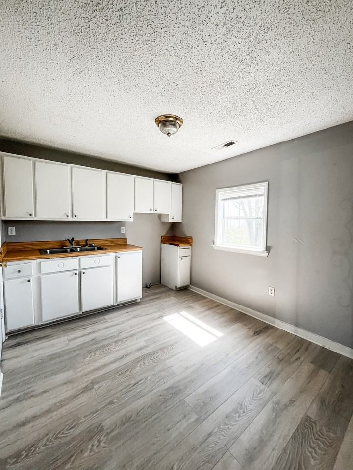 118 Tuxedo Dr #A - Photo 5 of 5