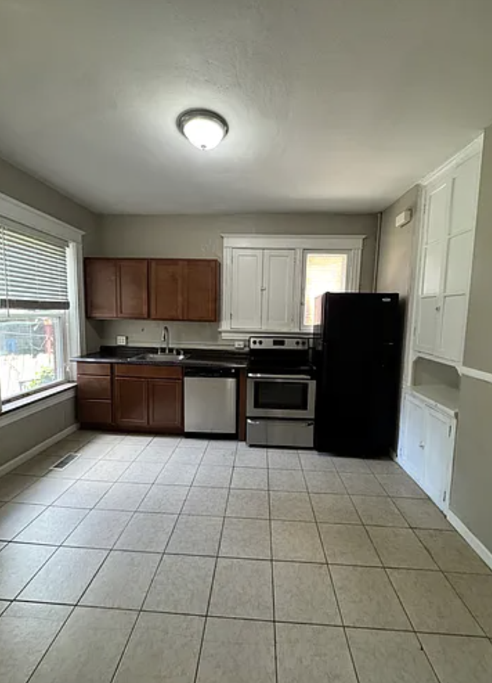 6024 Washington Blvd Apt 1s #1S - Photo 2 of 6