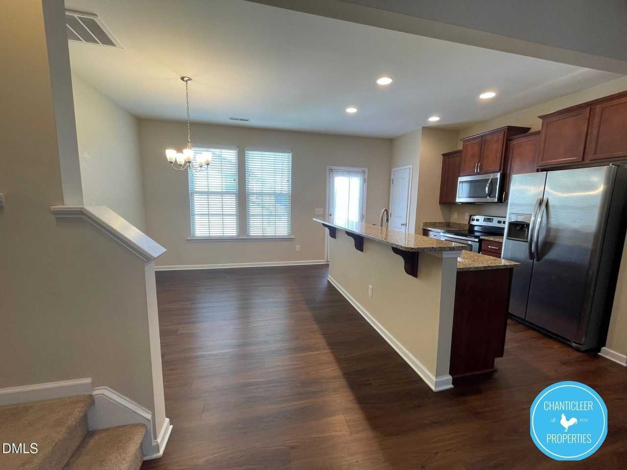 17 S Grey Abbey Dr - Photo 4 of 27