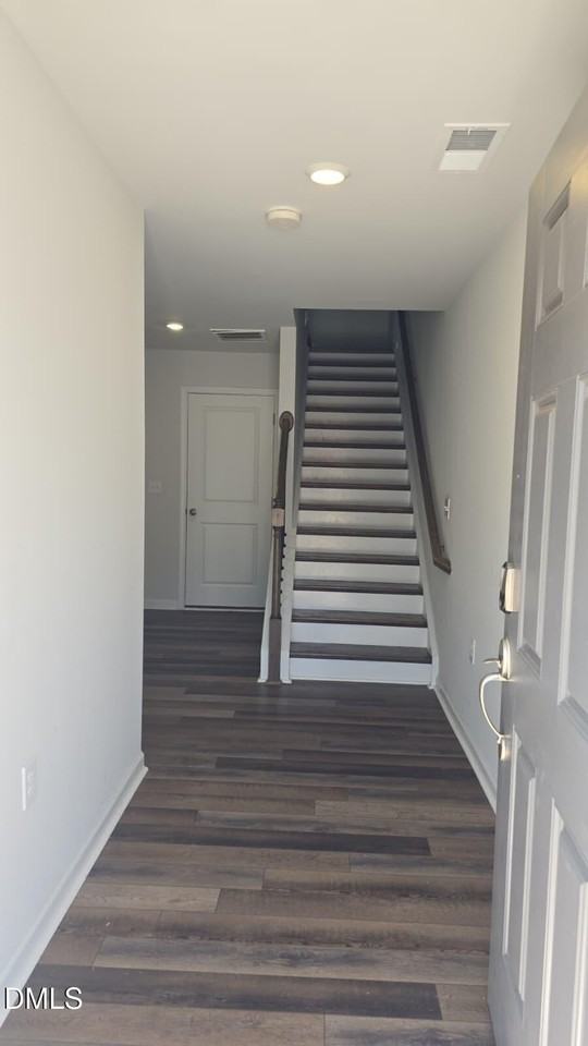 2610 Chert Ln - Photo 3 of 32