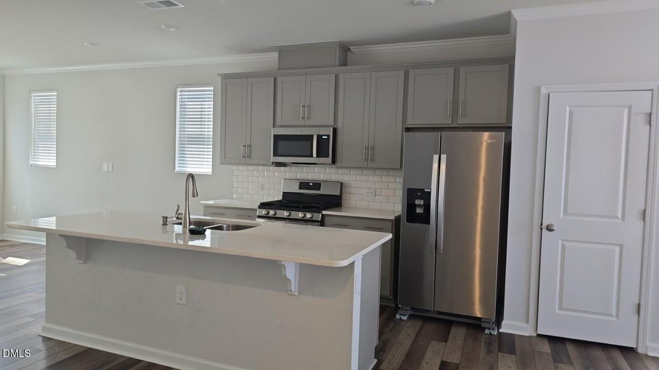 2610 Chert Ln - Photo 7 of 32