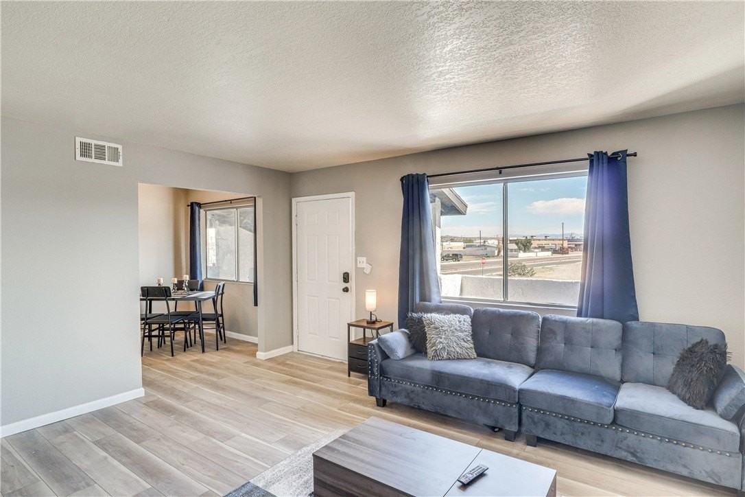 644 Swan Dr Apt 1 - Photo 3 of 13