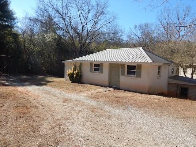 177 Seneca Creek Rd - Photo 2 of 26