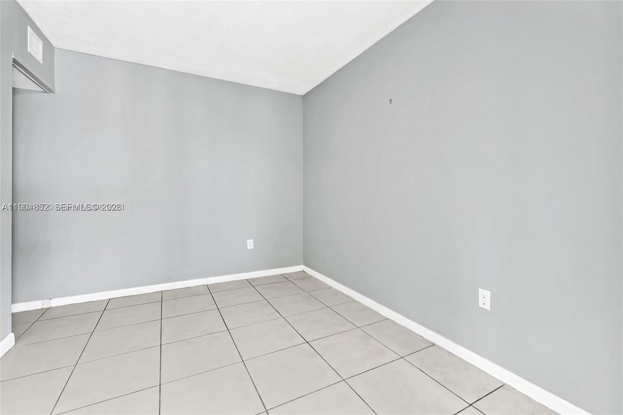 8335 Sw 152nd Ave #B203 - Photo 6 of 10