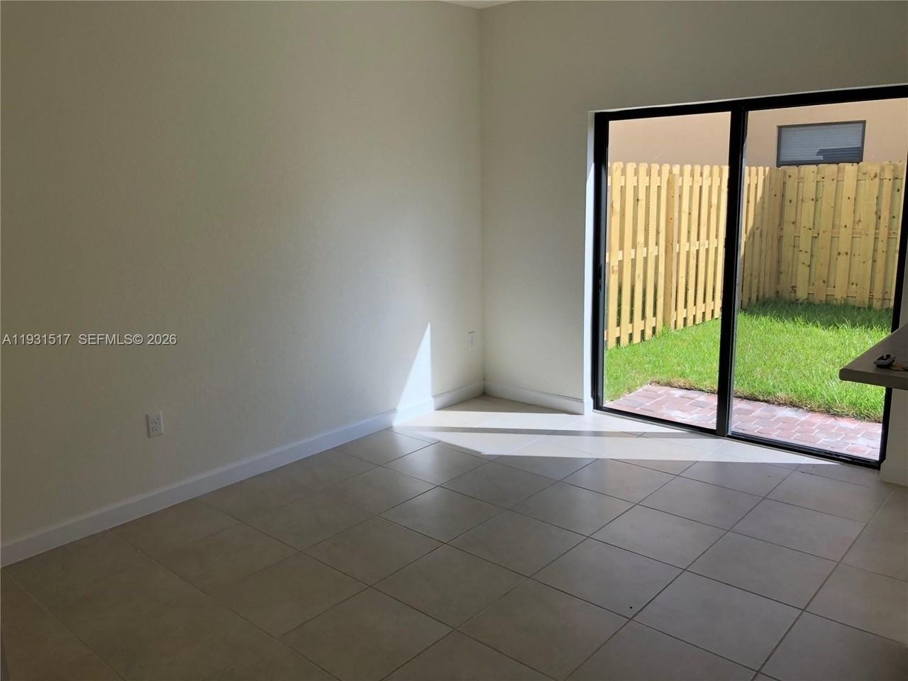 105 Se 33rd Ter #105 - Photo 6 of 28