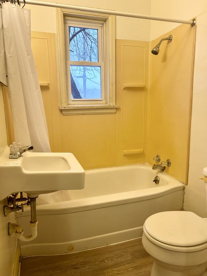 2144 2nd Ave W #2 - Photo 3 of 5