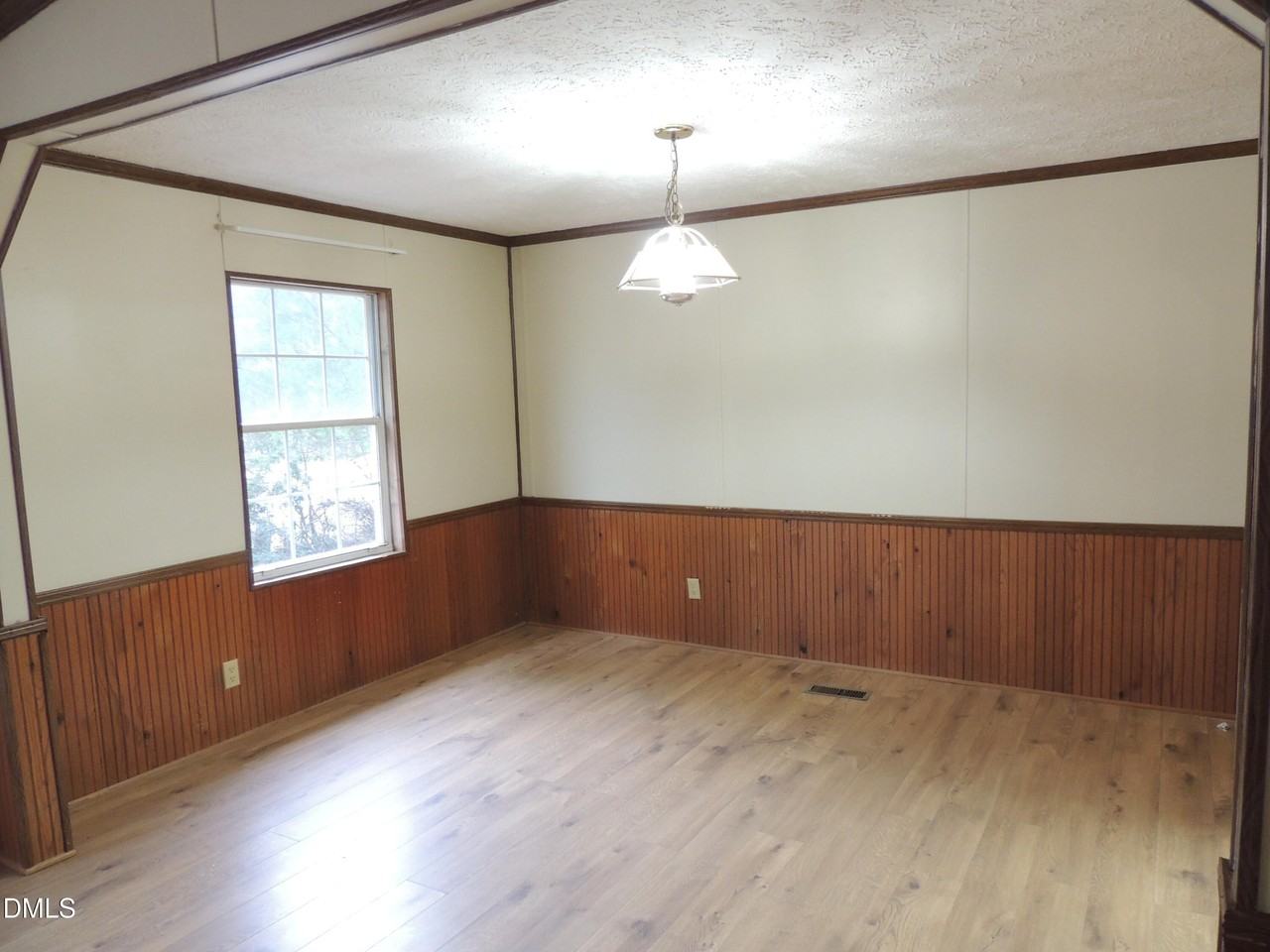 632 Wimberly Rd - Photo 4 of 23