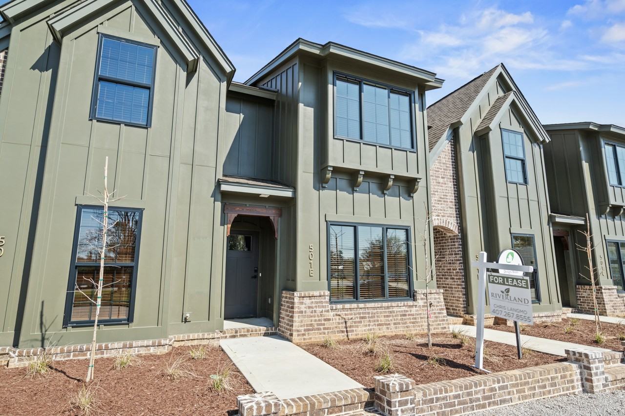 501 W Cheves St #E - Photo 7 of 43