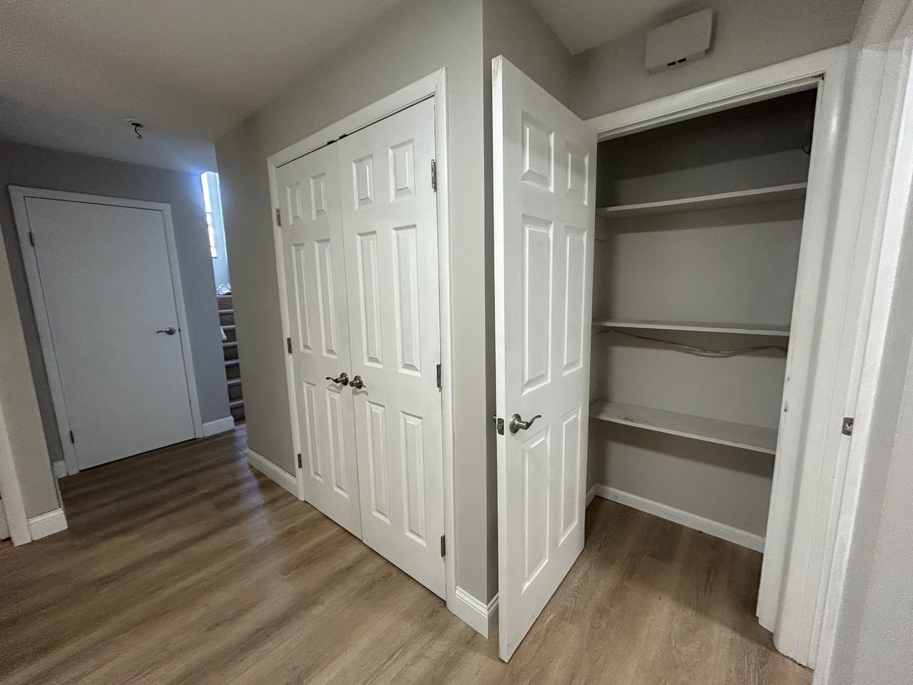 55 Alcove St #4 - Photo 5 of 6