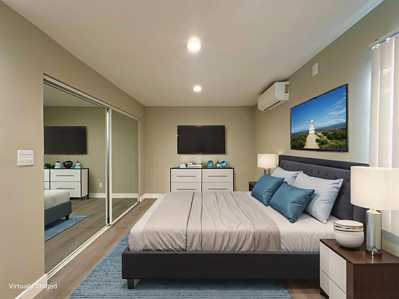 7102 South Figueroa Street #7102 1/2 - Photo 2 of 10