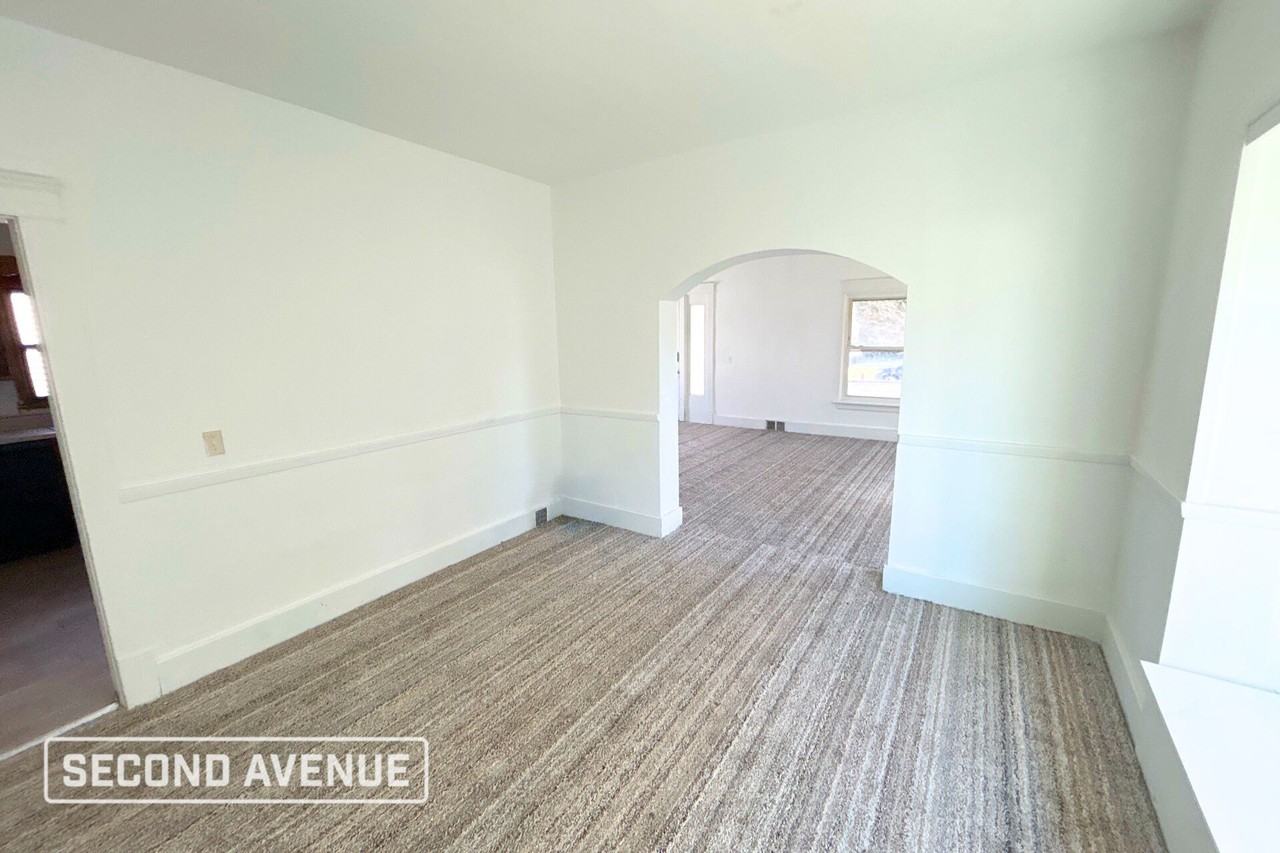 67 Helen Ave - Photo 7 of 18