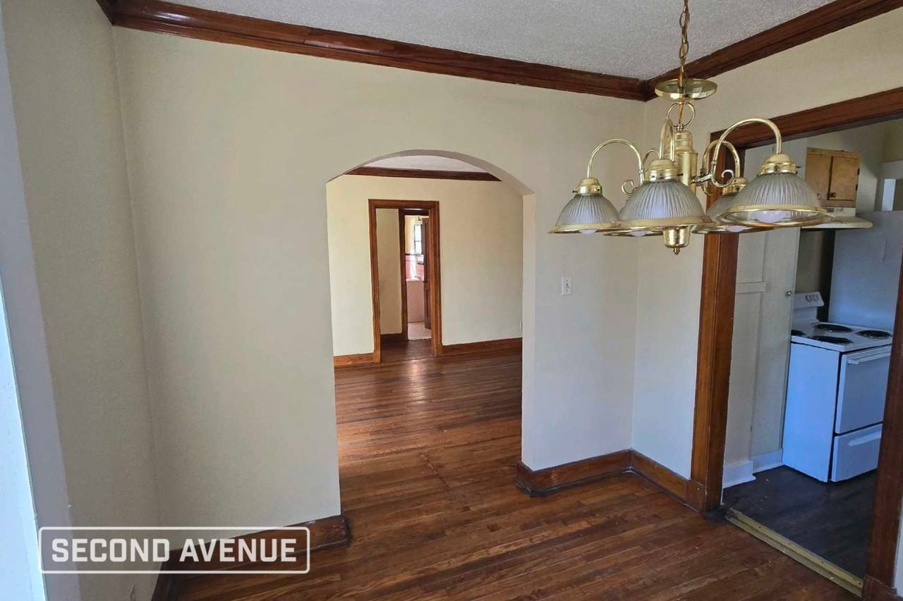 2730 Barron Ave - Photo 3 of 13