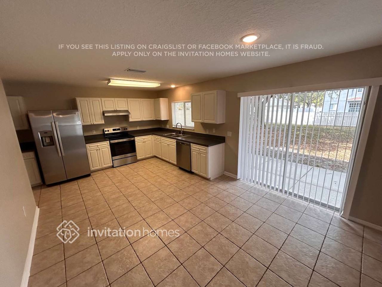 7321 Hunters Greene Cir - Photo 6 of 23