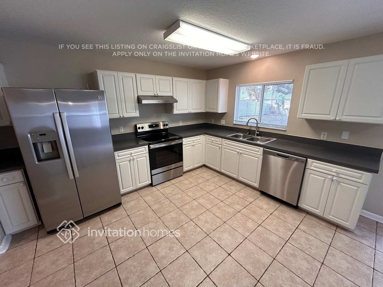 7321 Hunters Greene Cir - Photo 7 of 23