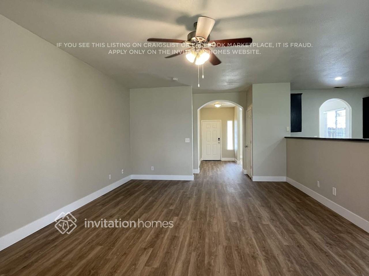 1531 Berkshire Dr - Photo 3 of 21