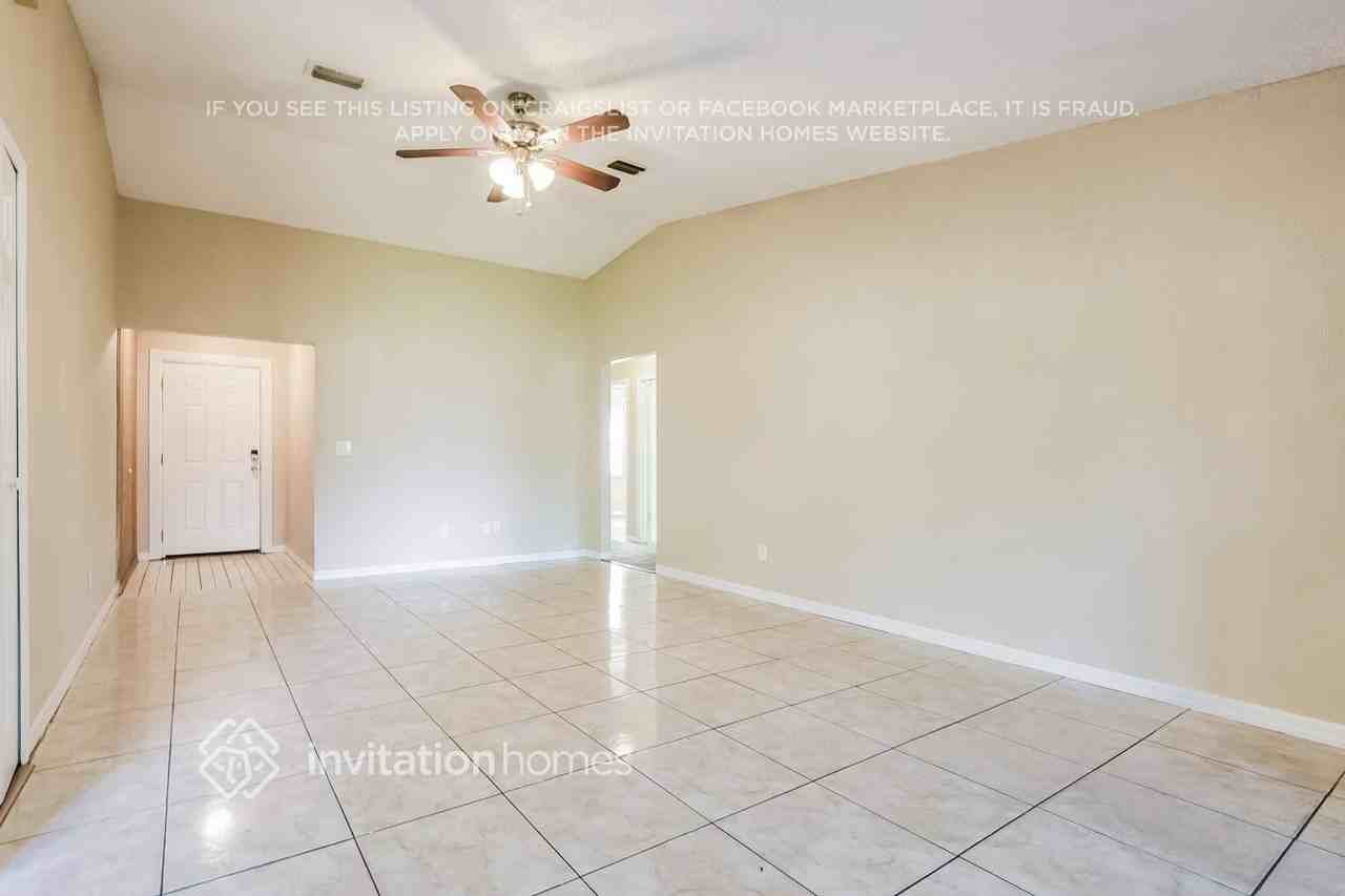 116 Rabun Ct - Photo 3 of 16
