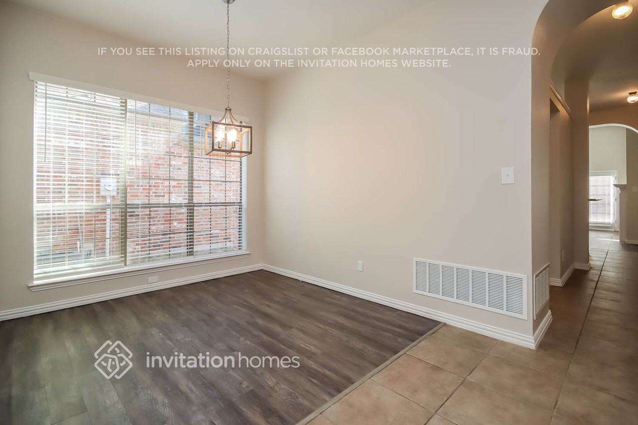 222 Vernon Dr - Photo 7 of 16