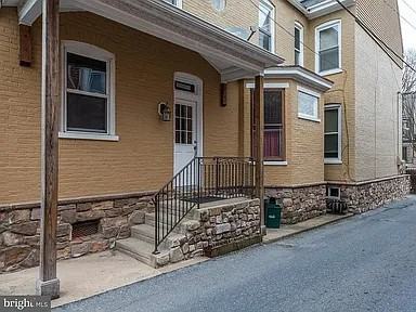 126 College Ave #1 - Photo 2 of 28