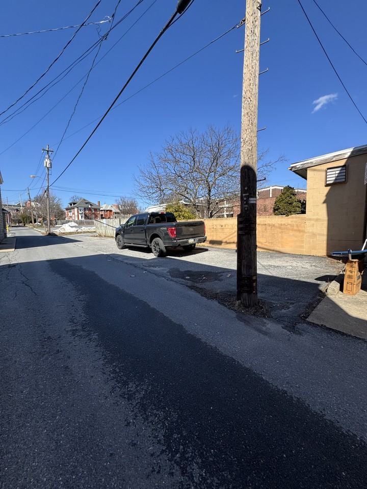 126 College Ave #1 - Photo 4 of 28