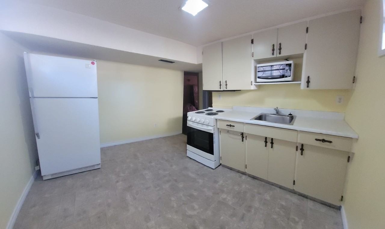 12029 50 Street Northwest - Photo 6 of 16