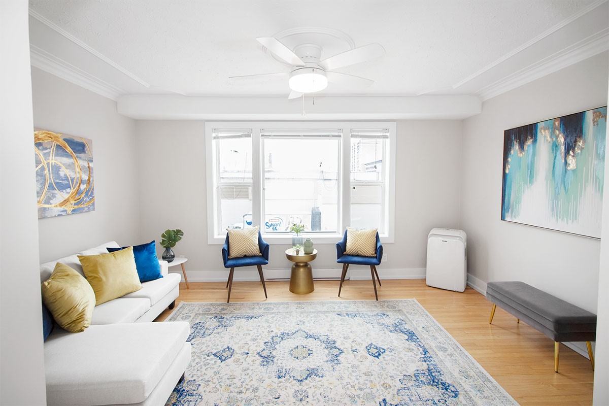 301 Marion Street - Photo 3 of 24