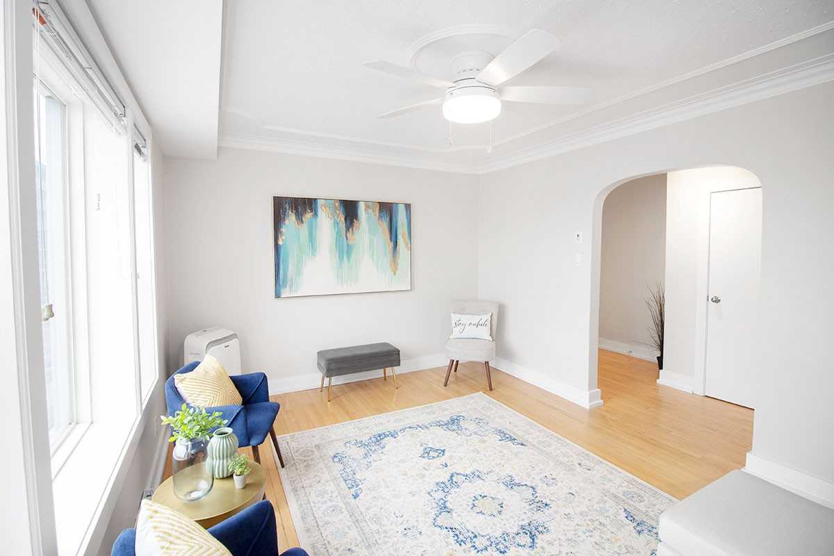 301 Marion Street - Photo 5 of 24