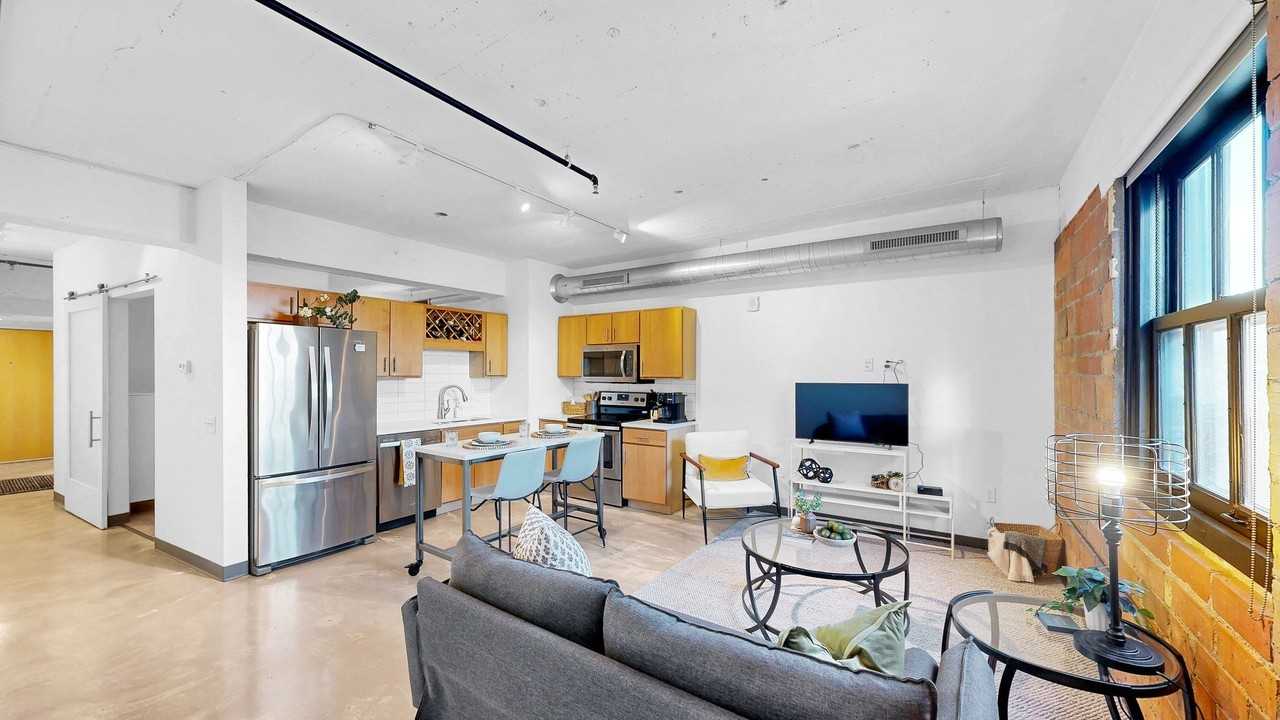 700 Central Lofts and Flats - Photo 3 of 50